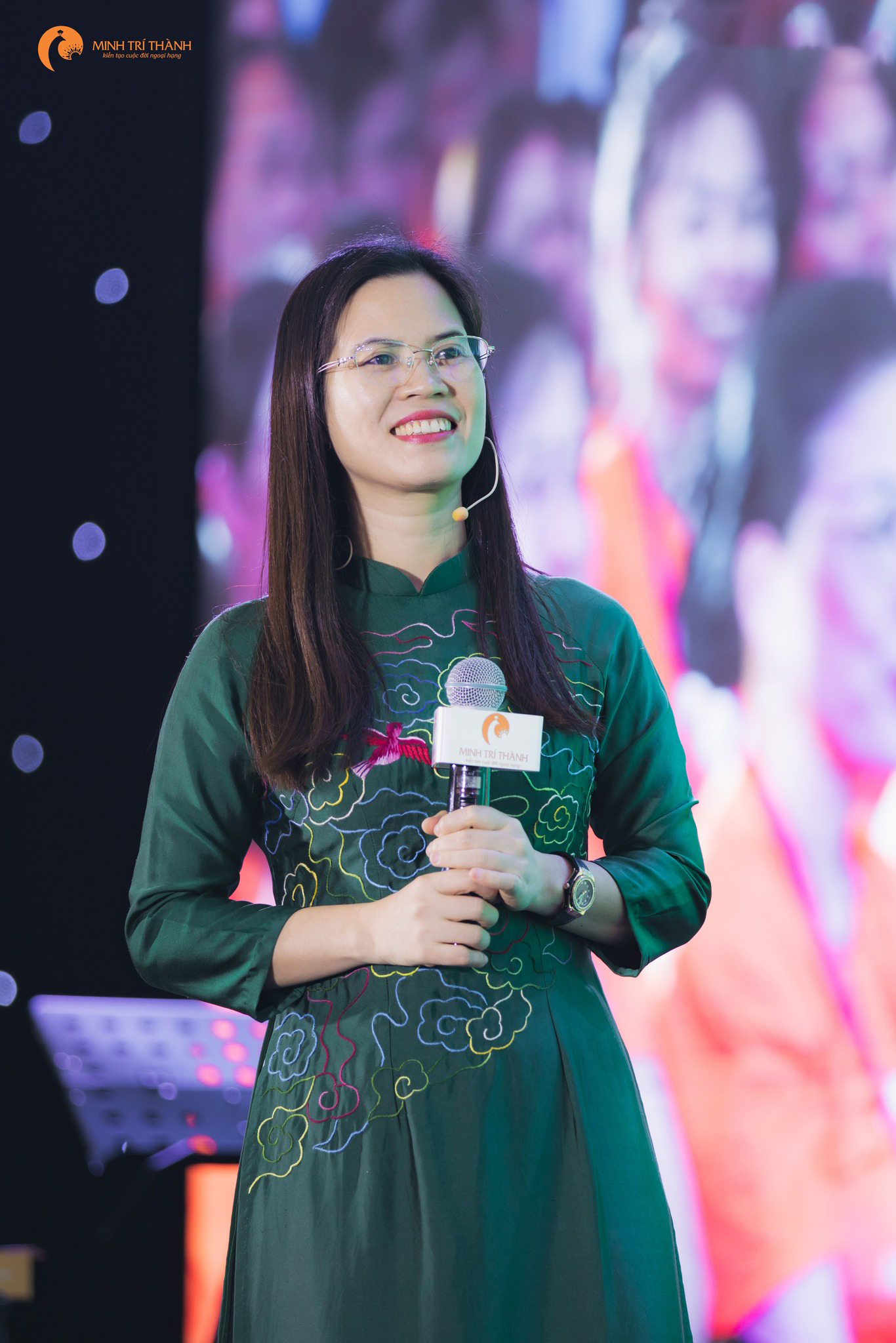 Tác giả Nguyễn Thị Lanh