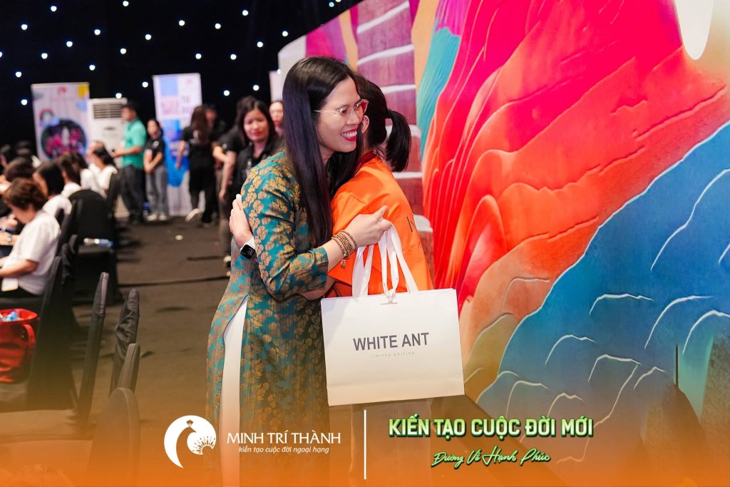 Minh Trí Thành đồng hành vun đắp tình nghĩa vợ chồng